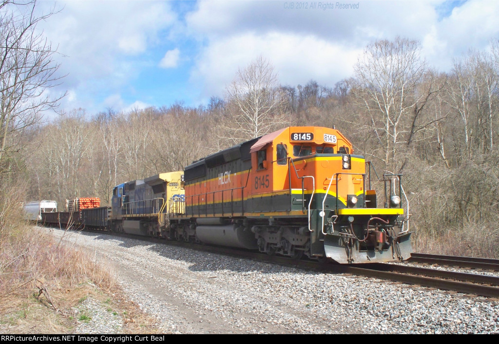 HLCX 8145 and CSX 7899
